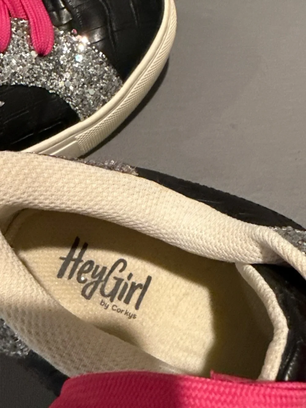 Corkys Black Croc-Textured Sneakers with Silver Glitter Star and Hot Pink Laces
